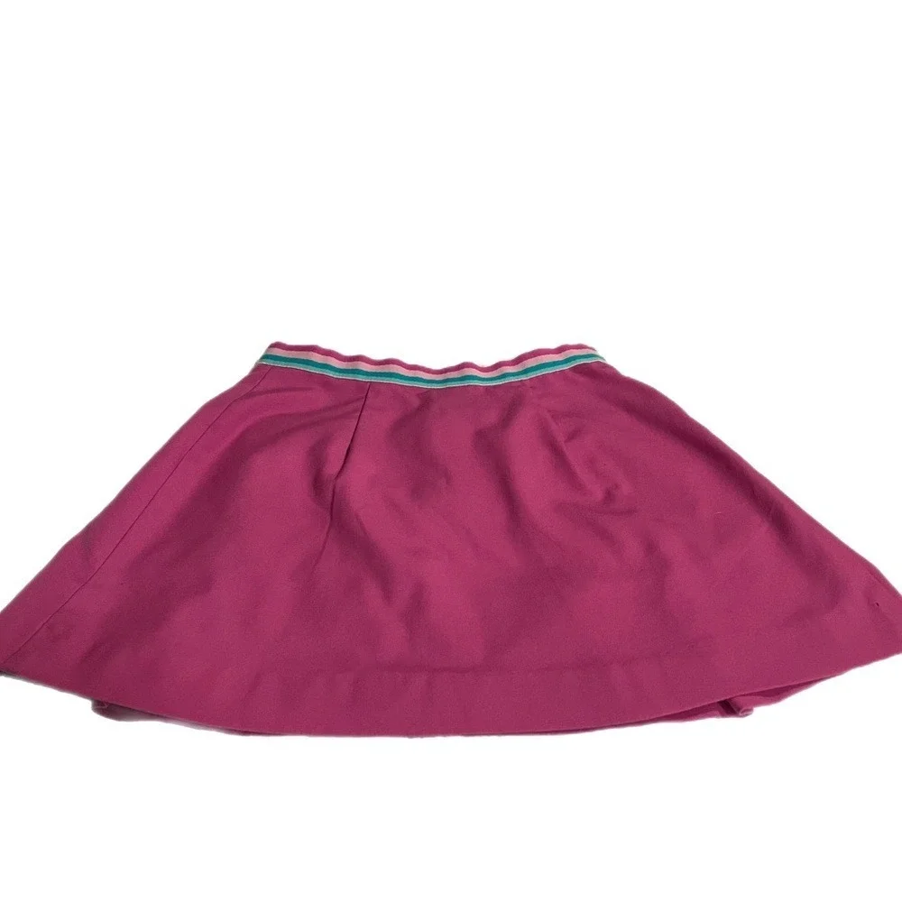 Tail‎ skirt